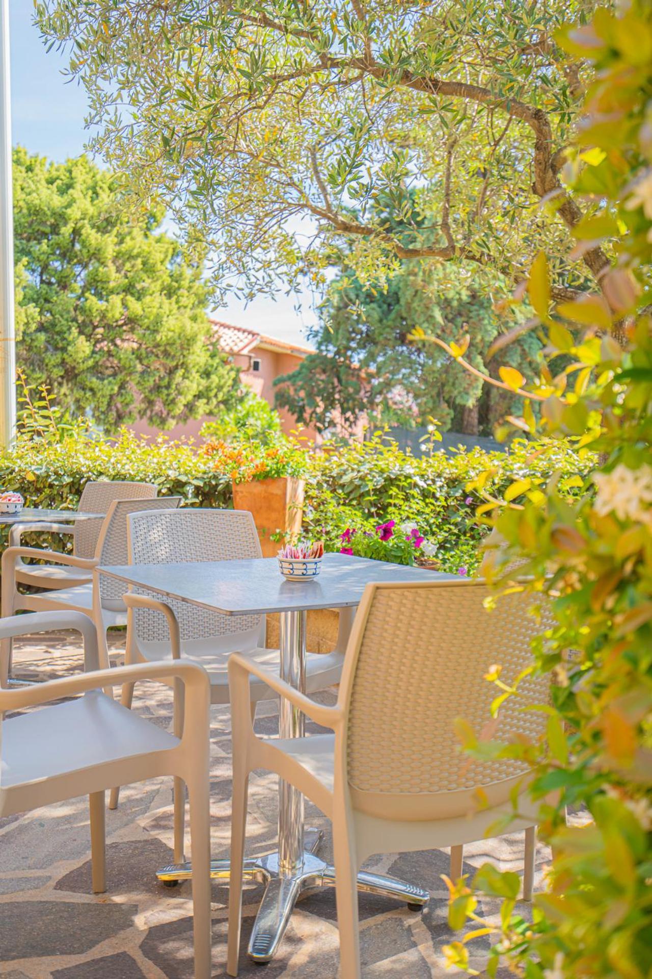 Hotel Lu Pitrali San Teodoro (Sardinia) Exterior foto