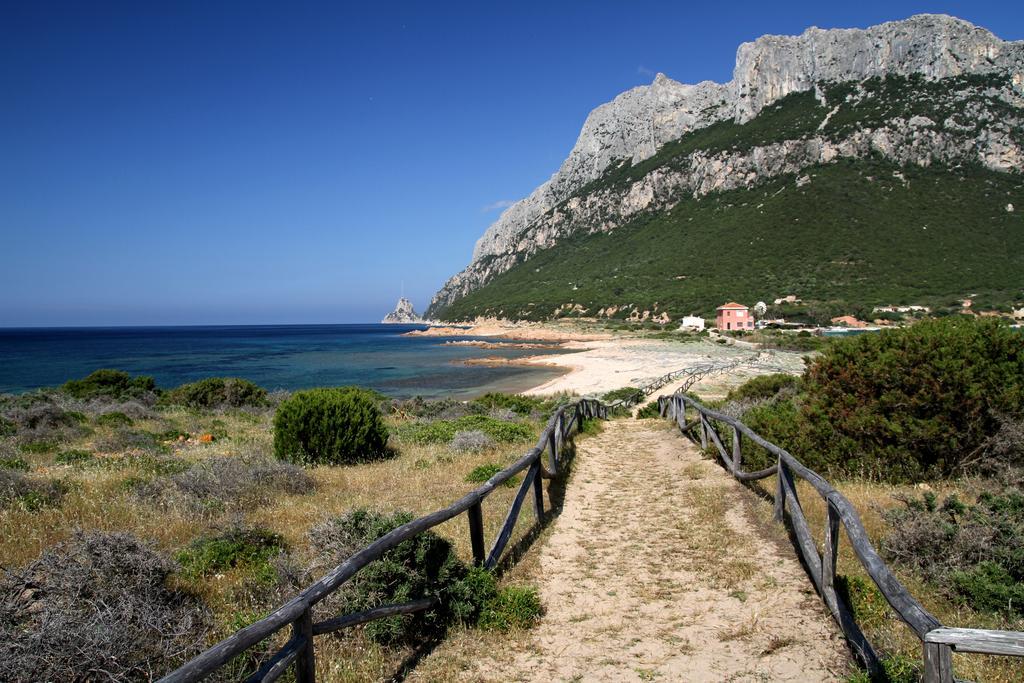 Hotel Lu Pitrali San Teodoro (Sardinia) Exterior foto